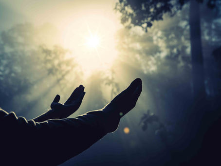 É Jesus Cristo cumprindo sua promessa de ressurreição