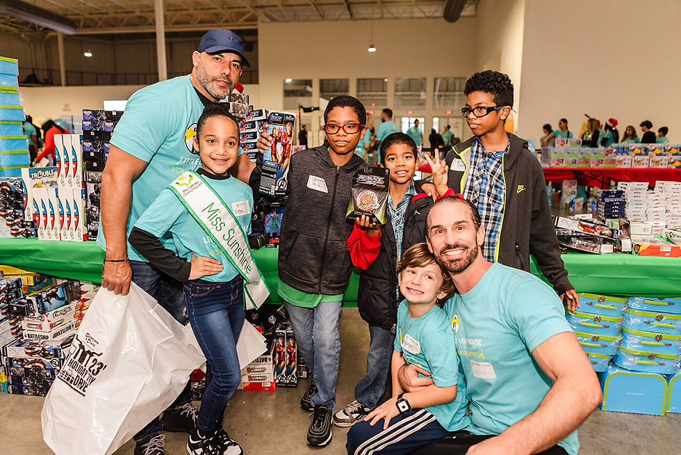 With over 2,000 active volunteers and 70 institutional partners, this Miami-based organization is transforming the lives of vulnerable children and families through education, wellness, and emotional support programs.