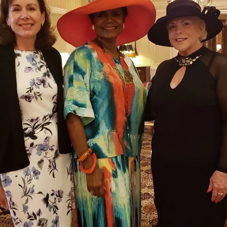 Stargazers Annual Charity Luncheon 9/14/19 Hat Judge