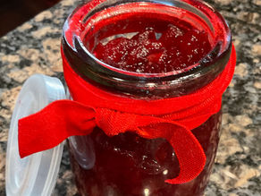 Simple & Delicious Cranberry Sauce