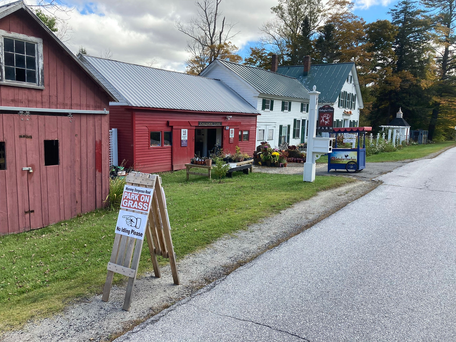 Rambling Farm with store