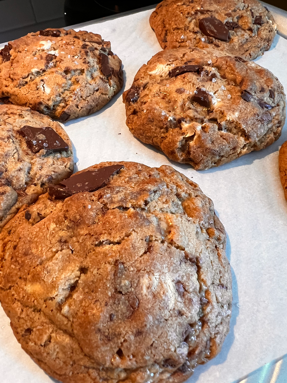 Thumbnail: Chocolate Chunk 1/2 Dozen
