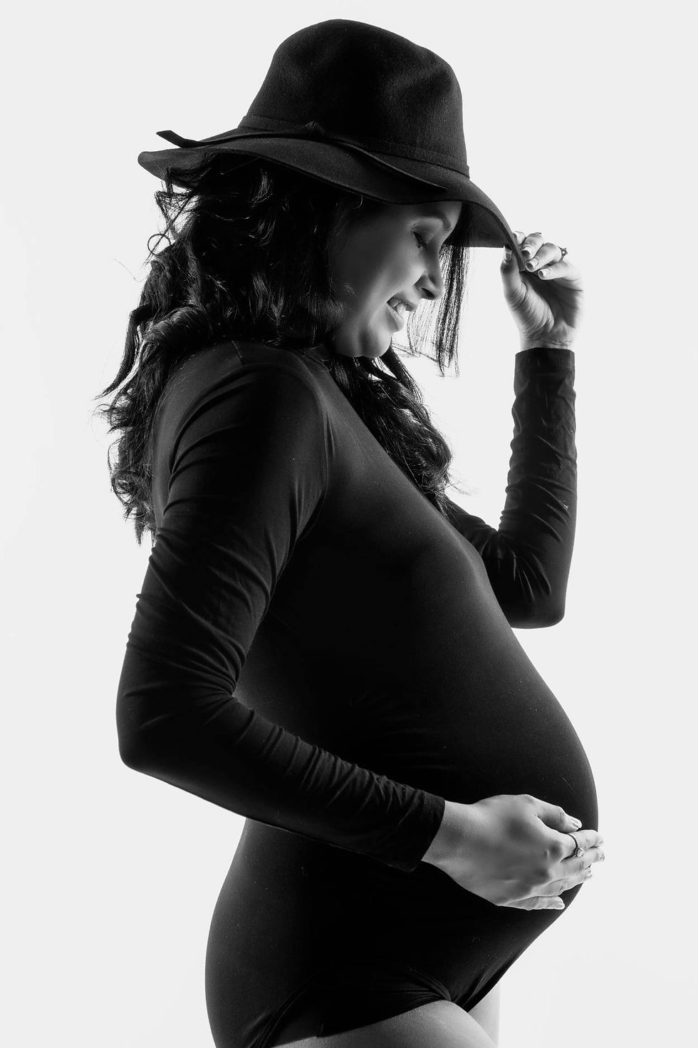 Maternity photographer in NYC Tals Studio