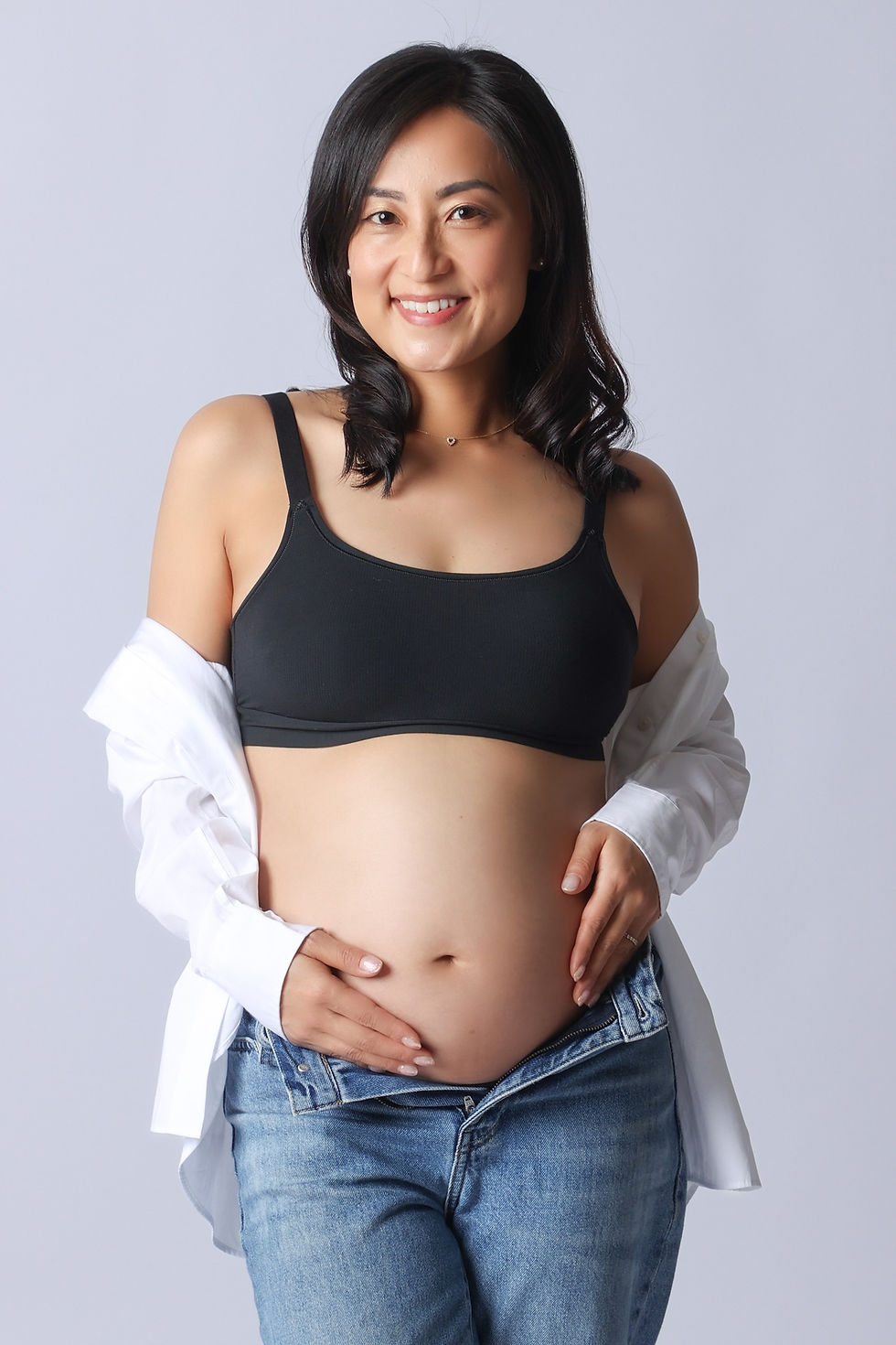 At Tals Studio, we understand that pregnancy is one of the most beautiful and emotional experiences of your life