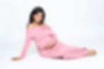 Maternity photographer capturing $299 maternity photoshoot in NYC