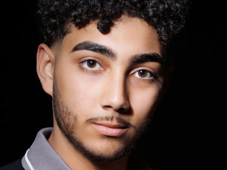 Same Day Professional Headshots NYC $149 professional business portrait studio session