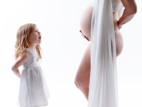 Maternity Photographer 2 Hrs Photography Session - $349