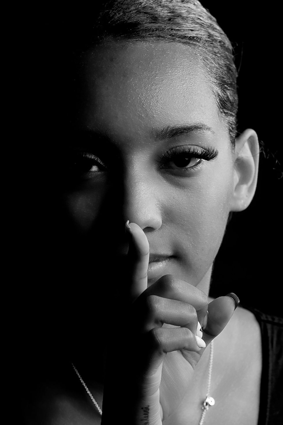 Portrait photographer, Zion Yoni Levy