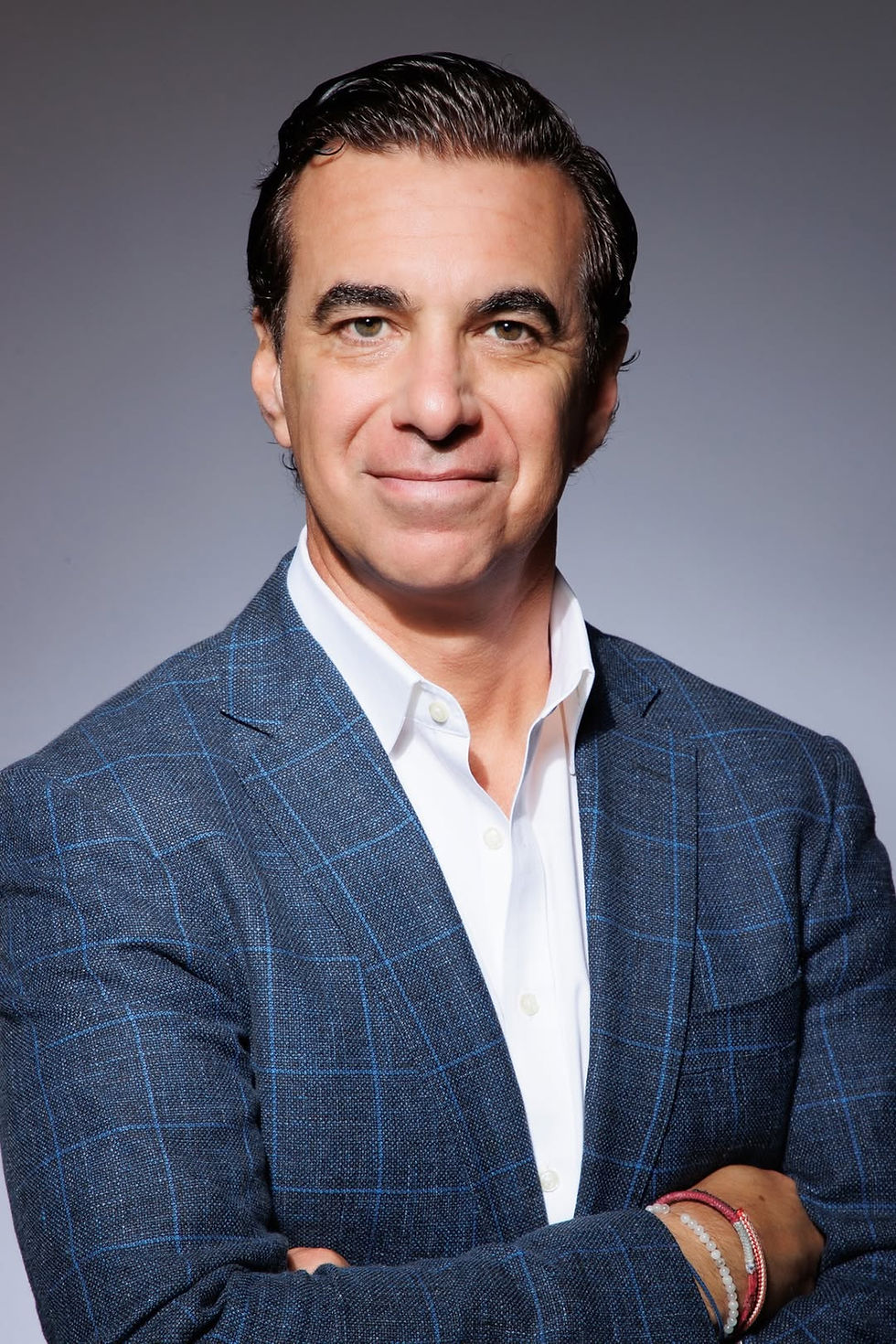 Professional LinkedIn headshot photographer NYC