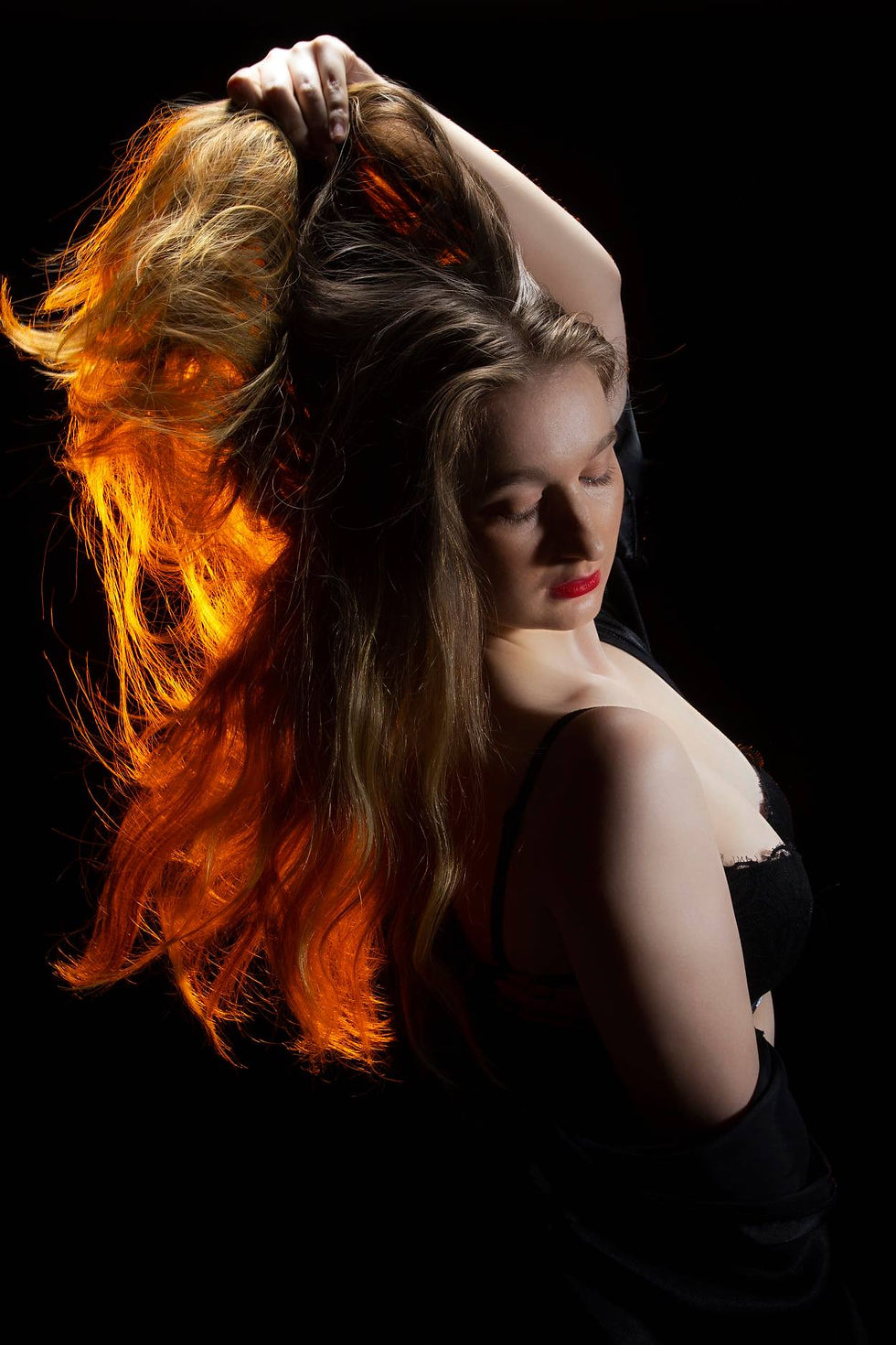 Boudoir Photography Sessions at Tals Studio NYC are a celebration of self-love, confidence, and embracing who you are. Boudoir photoshoots are truly an empowering experience and wonderful gift to yourself, resulting timeless portraits that you will treasure forever.