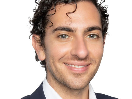 Same Day Affordable Headshots Photographer in NYC for LinkedIn, Resumes, Young Professionals