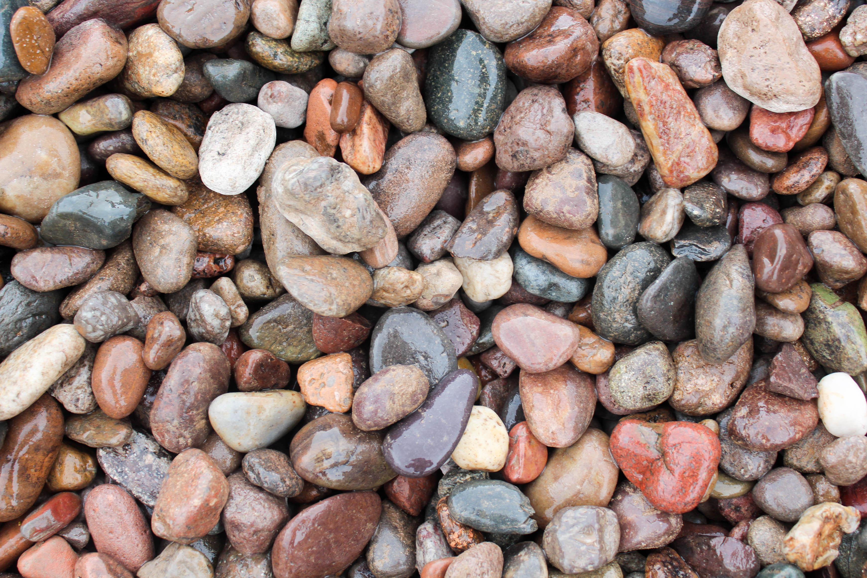 beach rocks repetition in photography