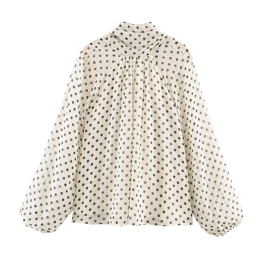 Miniatura: Blusa Feminina de Poá com Gola Alta e Manga Longa