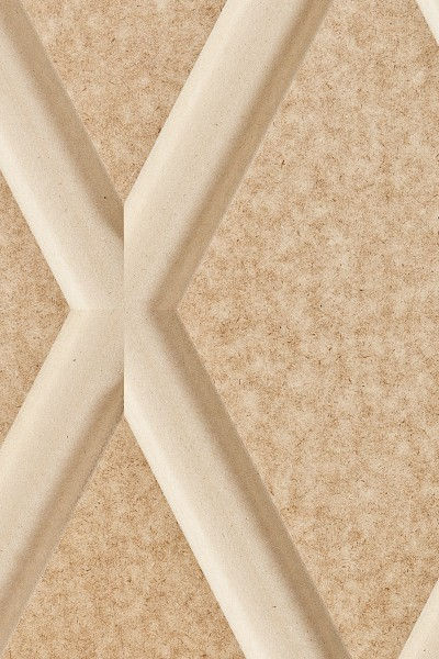 Large-Diamonds-close-up-400x600.jpg