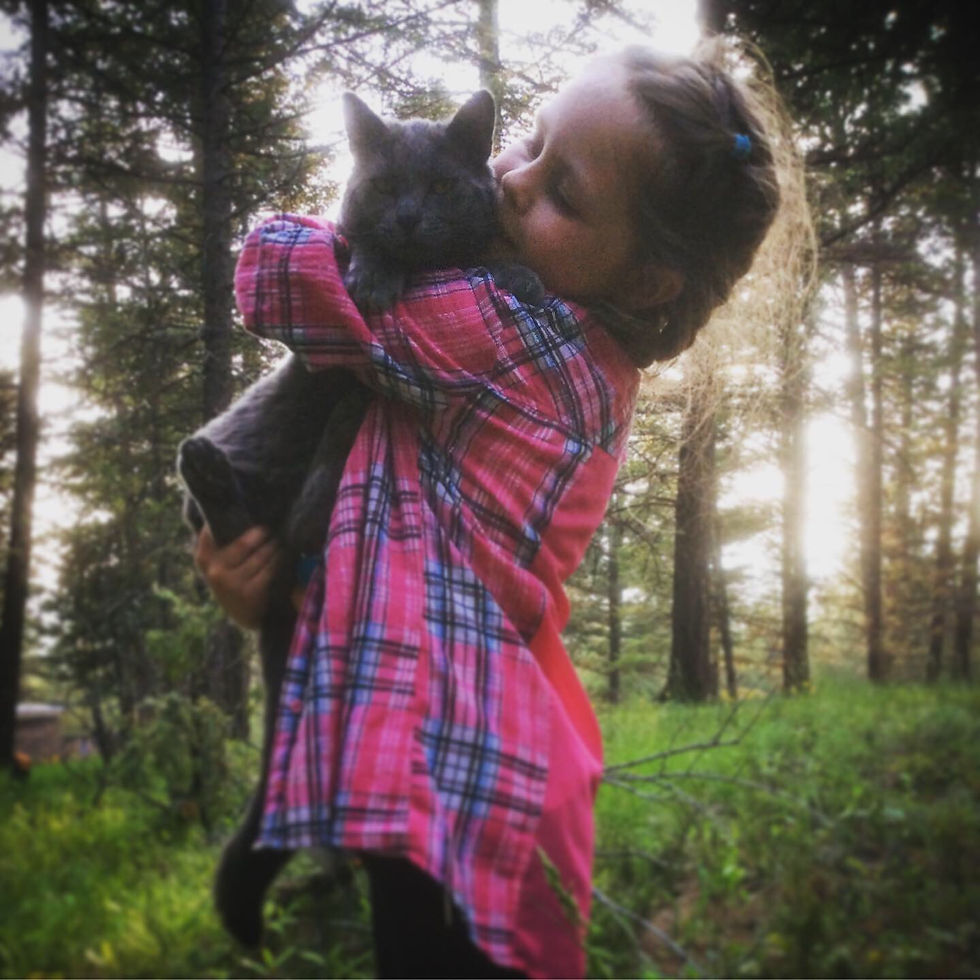 Scarlett & Gizmo
