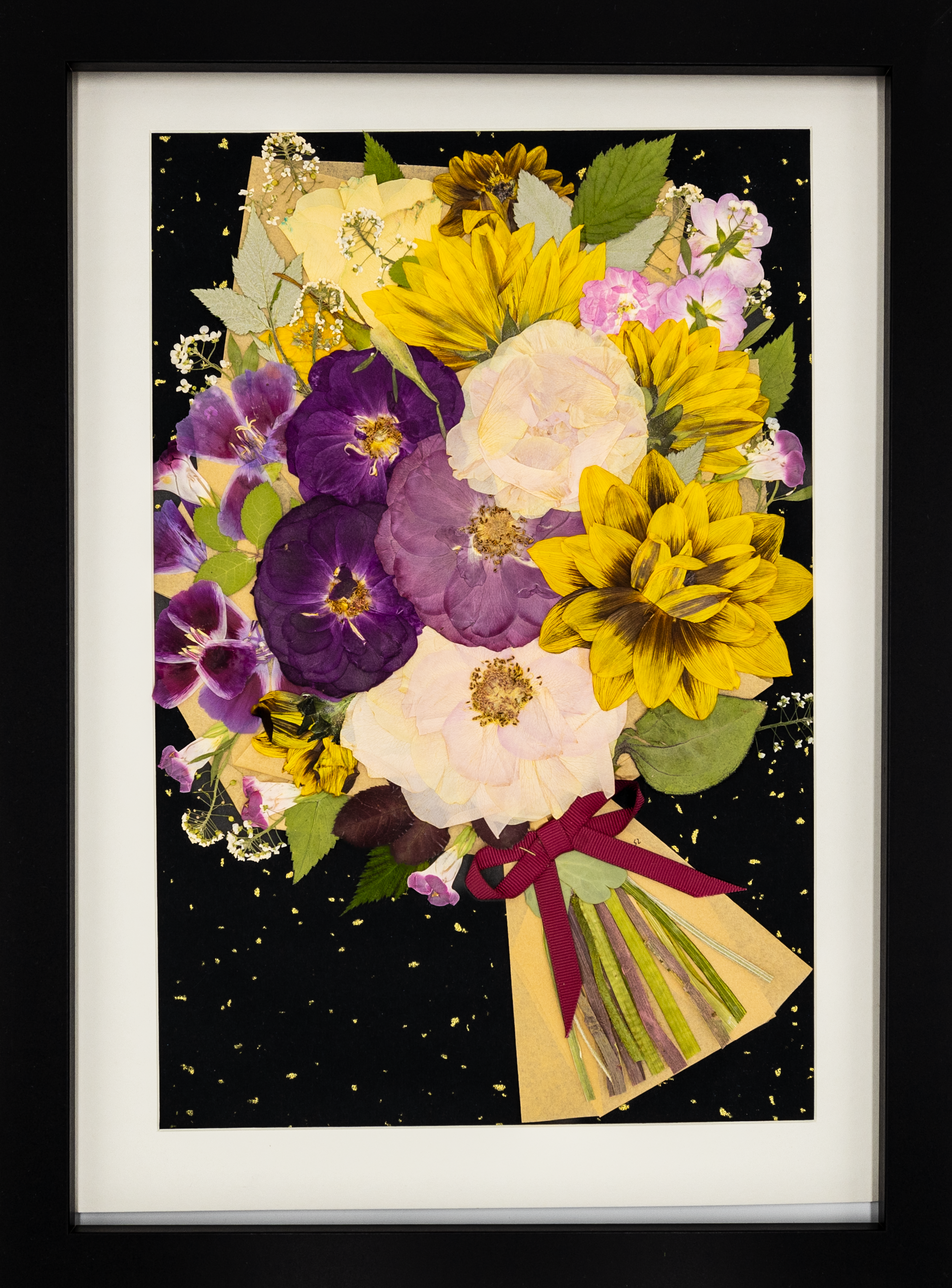 “A Handheld Garden of Sunshine” – A3 Original Pressed Flower Bouquet Art Frame w