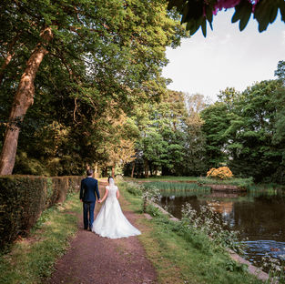 Wortley Hall Wedding full of colour | Ruth + Kris