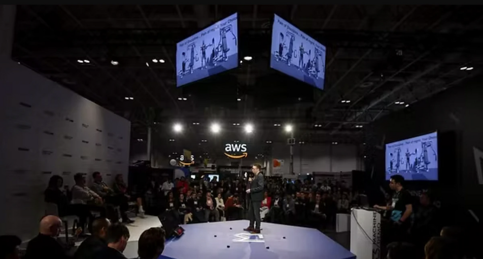 WebSummit’s Machine Demo