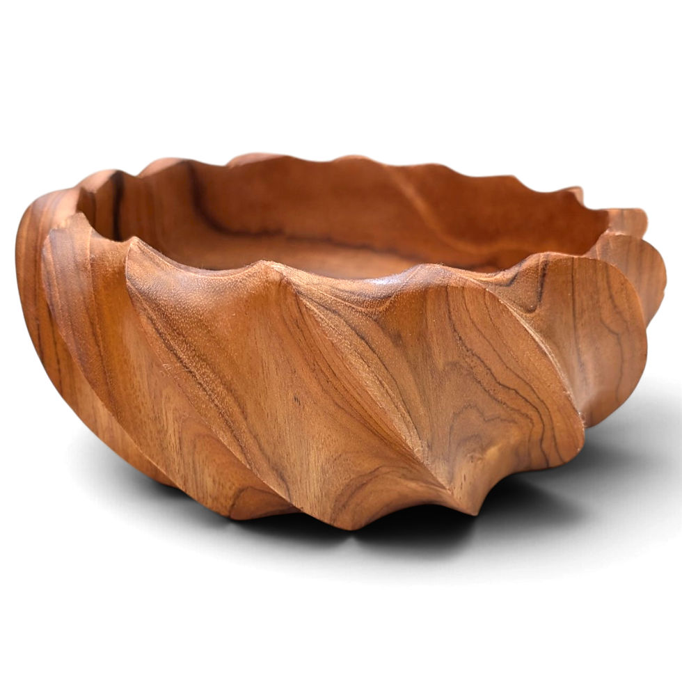 Amber-toned teak snack bowl with a scalloped natural rim