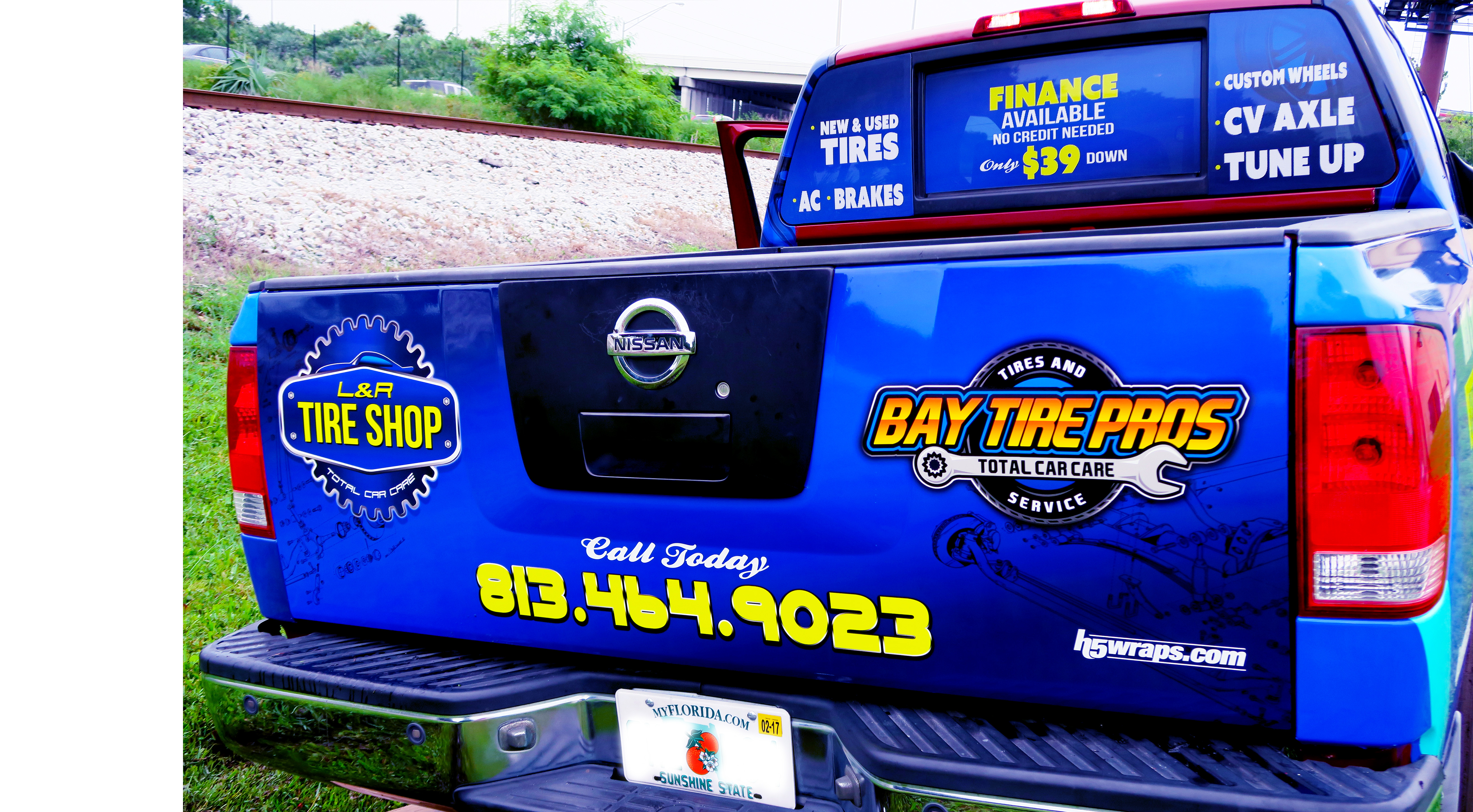 Wrap Nissan Titan Tailgate