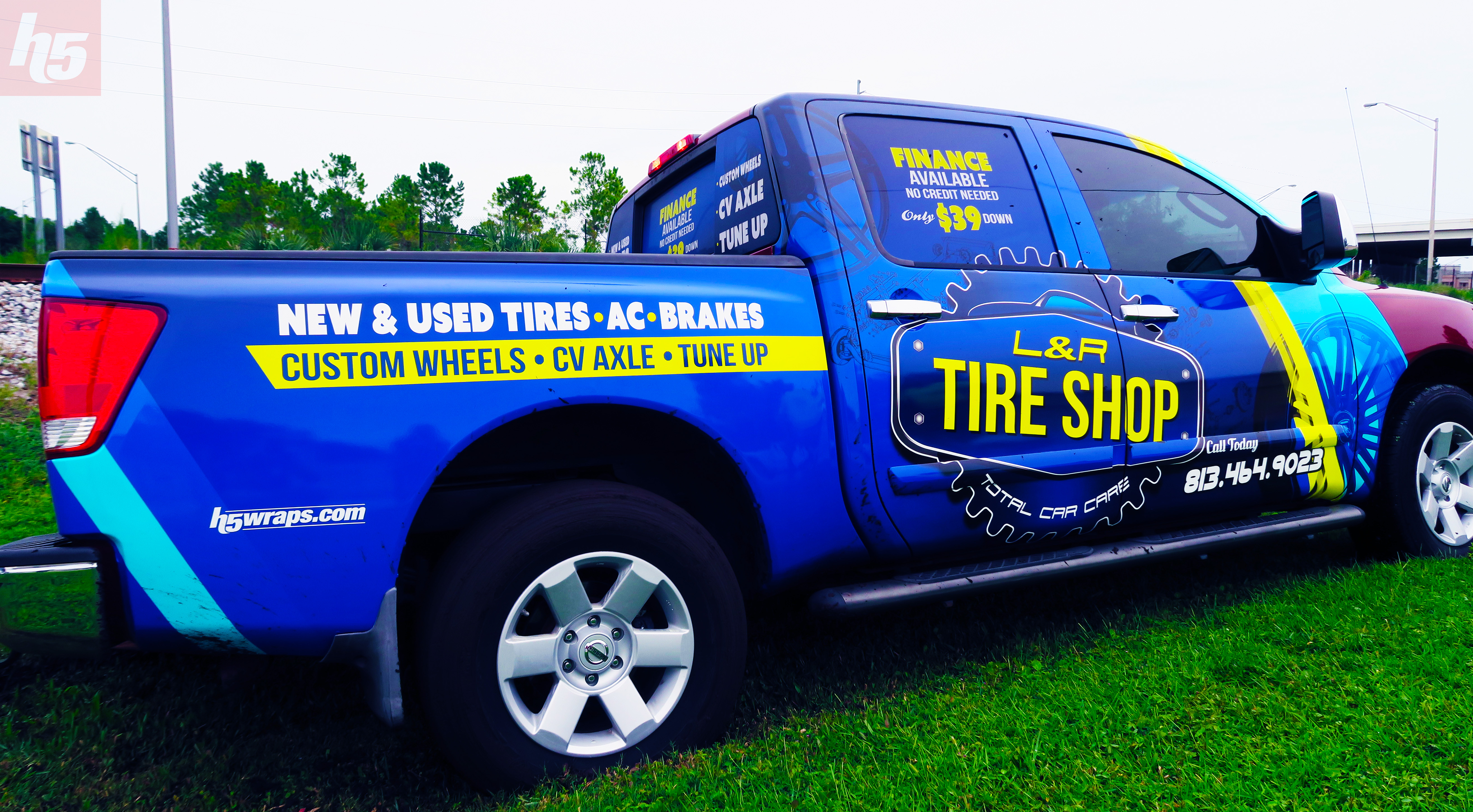 Nissan Titan Cool Wrap