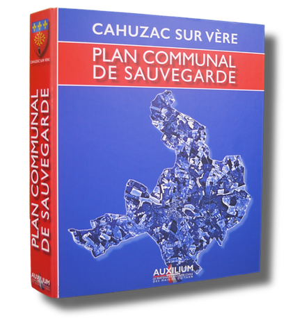 Exemplaire d’un classeur du Plan Communal de Sauvegarde (PCS) par Auxilium - Gestion des risques majeurs pour les communes du Tarn.