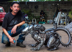alien scrap metal sculpture