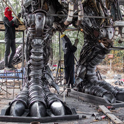 dinosaur feet