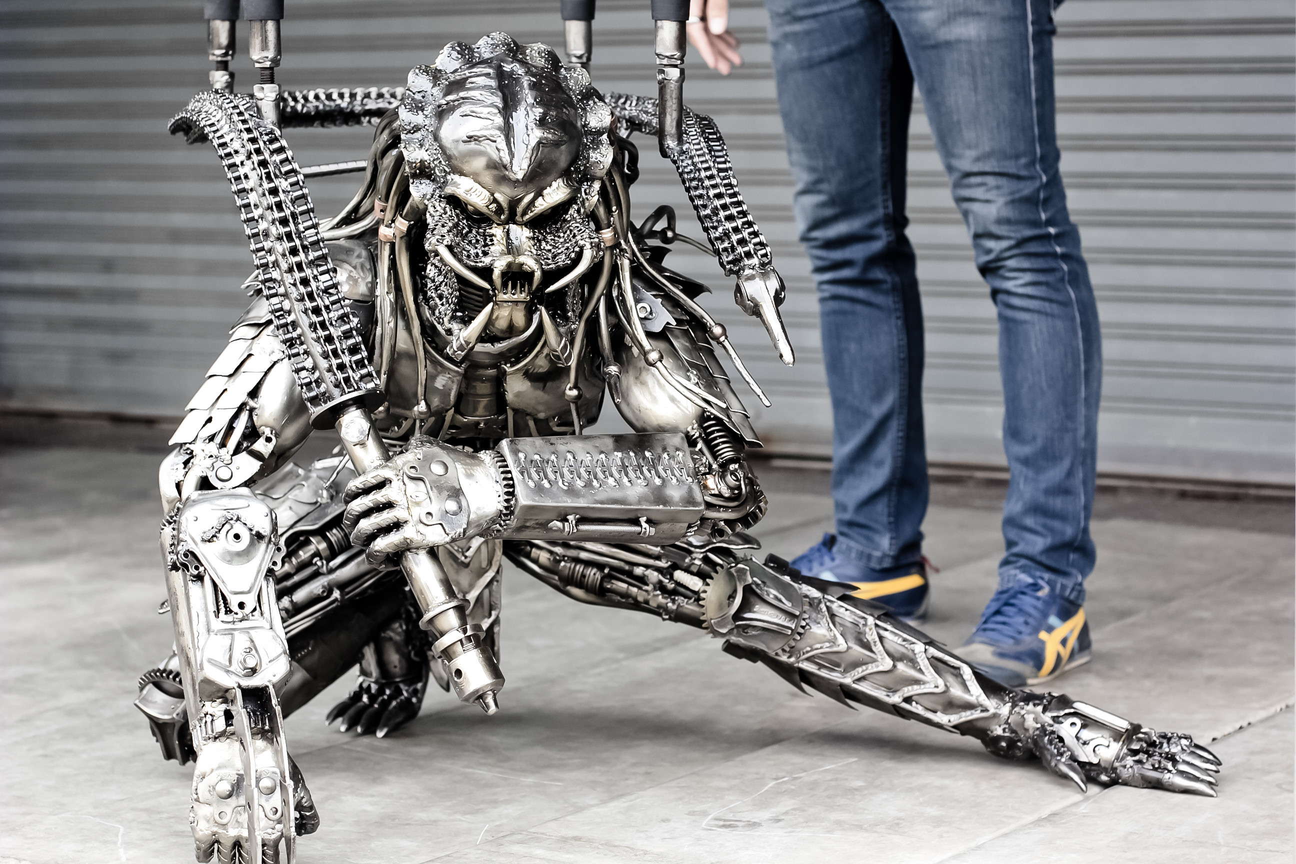 Predator table scrap metal artwork - alien movie