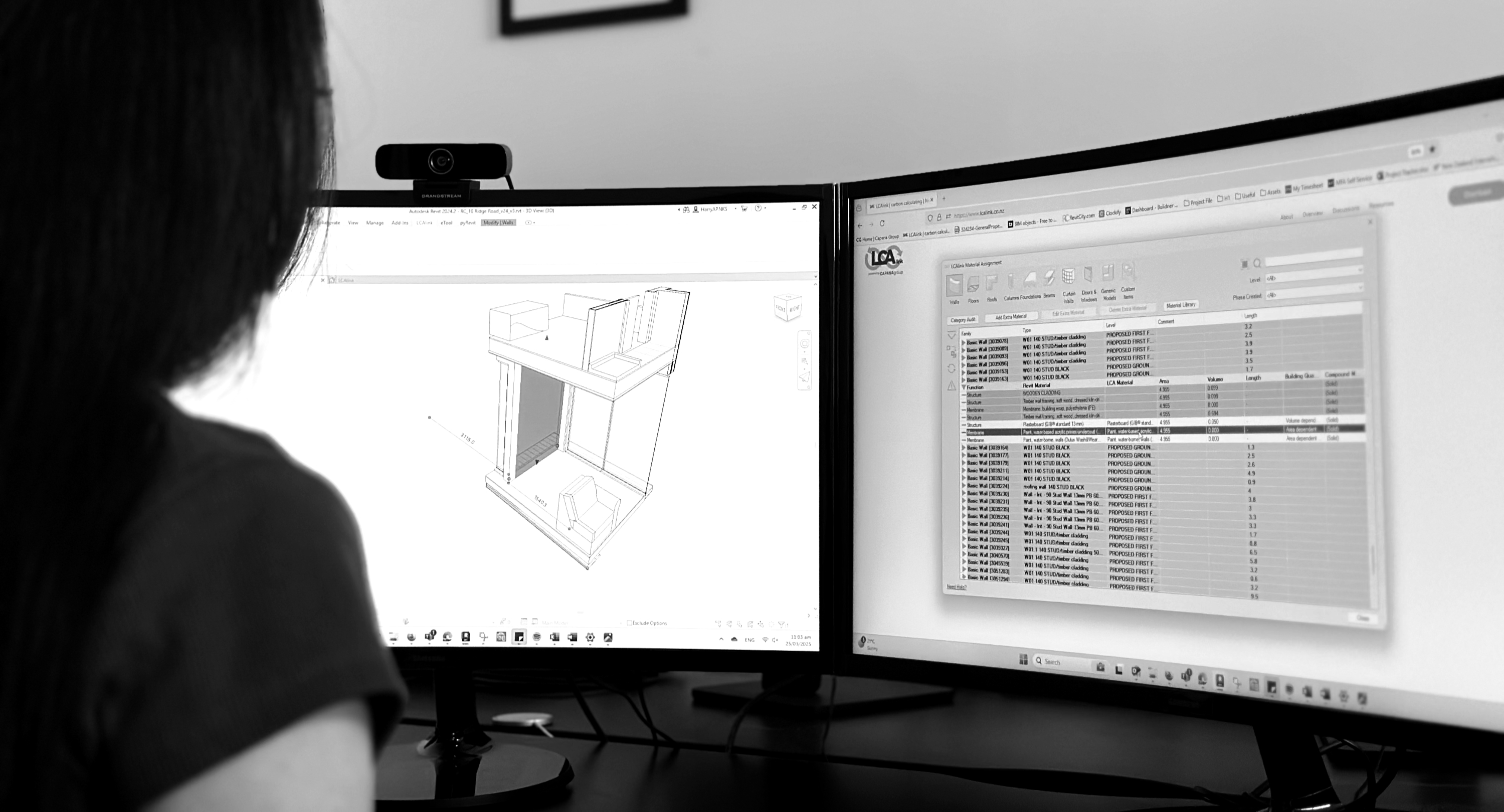 LCAlink tool for Life Cycle Assessment (LCA) and carbon footprint analysis in the built environment.