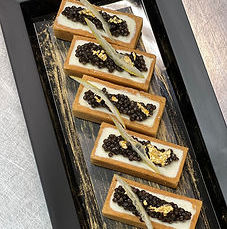 Private Jet Menus: What the Wealthy Eats