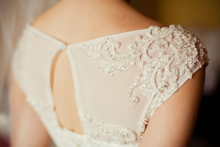 Renting wedding gown or buying one?