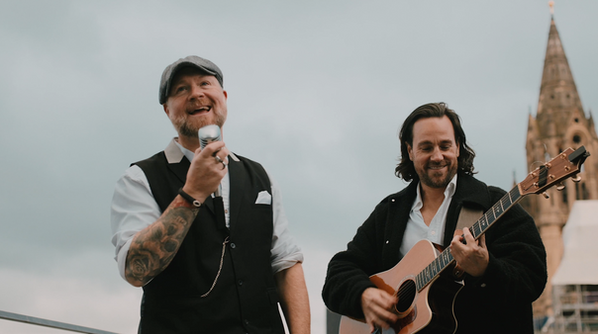 Roaming Wedding Band Manchester Cheshire UK