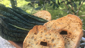 Cavolo nero su fette di pane