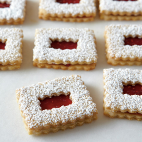 How to Make Linzer Cookies by Petra P.