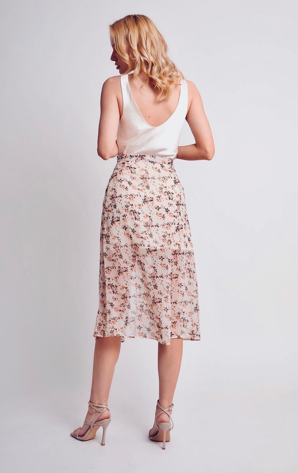 Thumbnail: FLORAL PRINTED MIDI SKIRT woman back