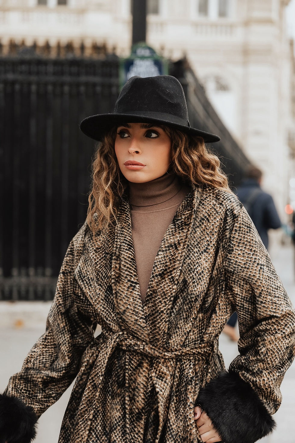 Thumbnail: BROWN OVERCOAT 4