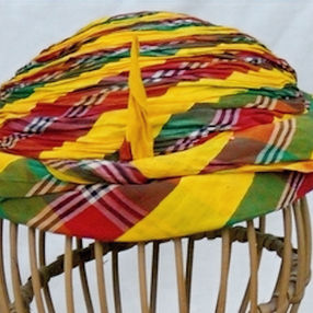 COIFFE CRÉOLE EN MADRAS CALENDÉE