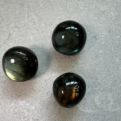 Labradorite- Penny King Crystals