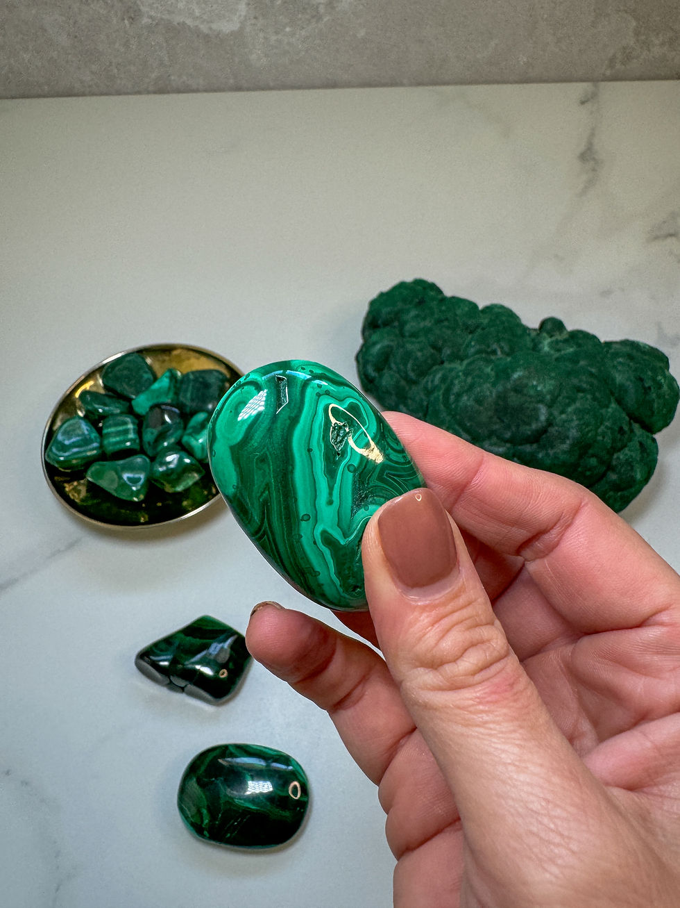 Thumbnail: Malachite Palm Stone