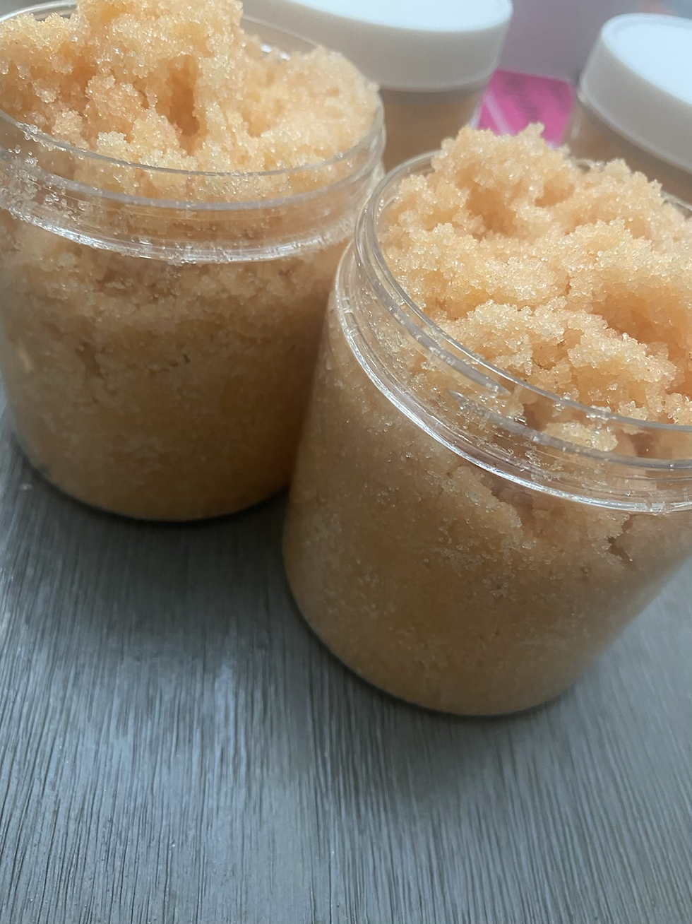 Thumbnail: Sweeter Than A Peach Body Scrub (PEACH PLEASE COLLECTION)