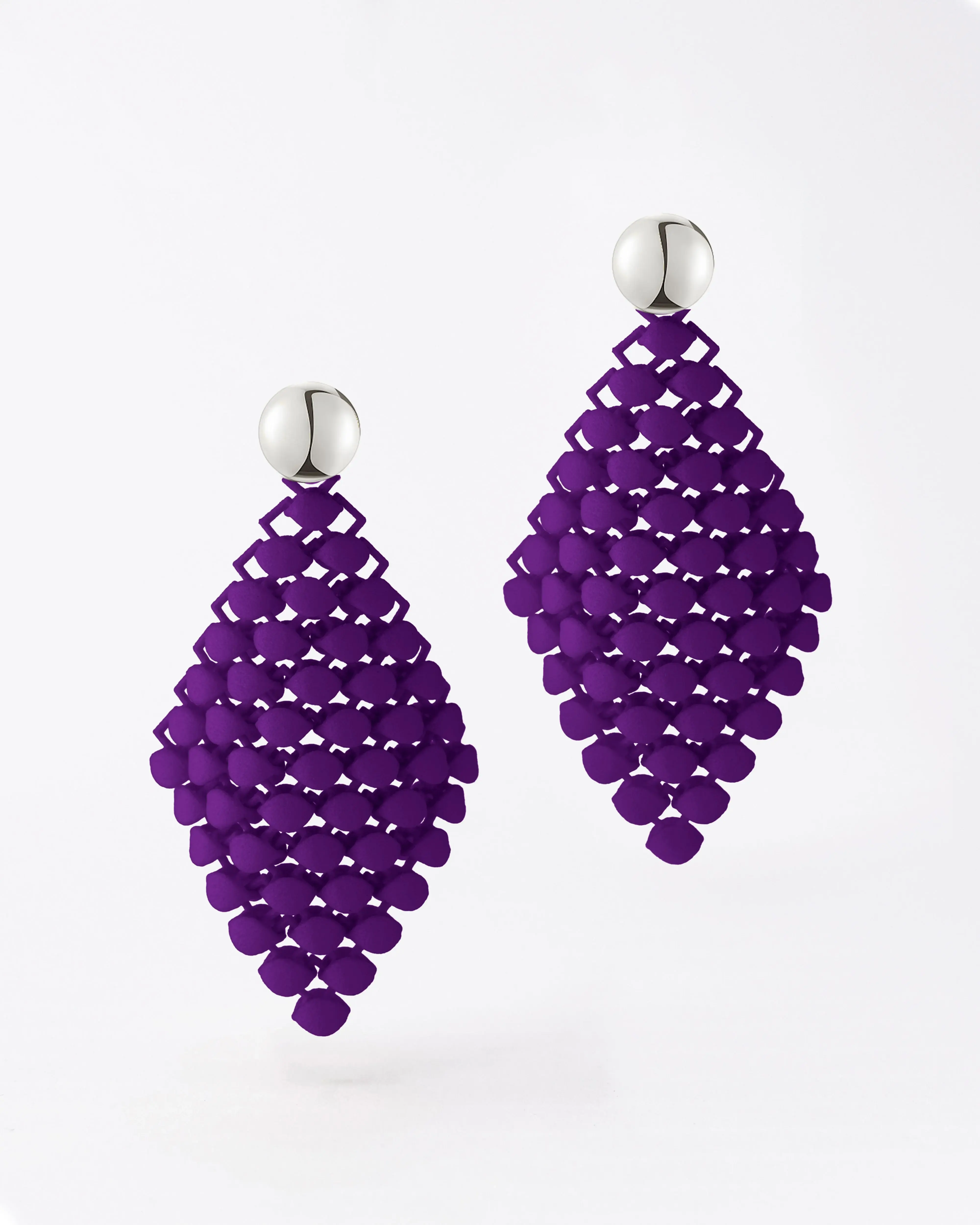 Boltenstern Fabnora Ohrringe Essence Small Aubergine Purple by BLAHASCHMUCK WIEN