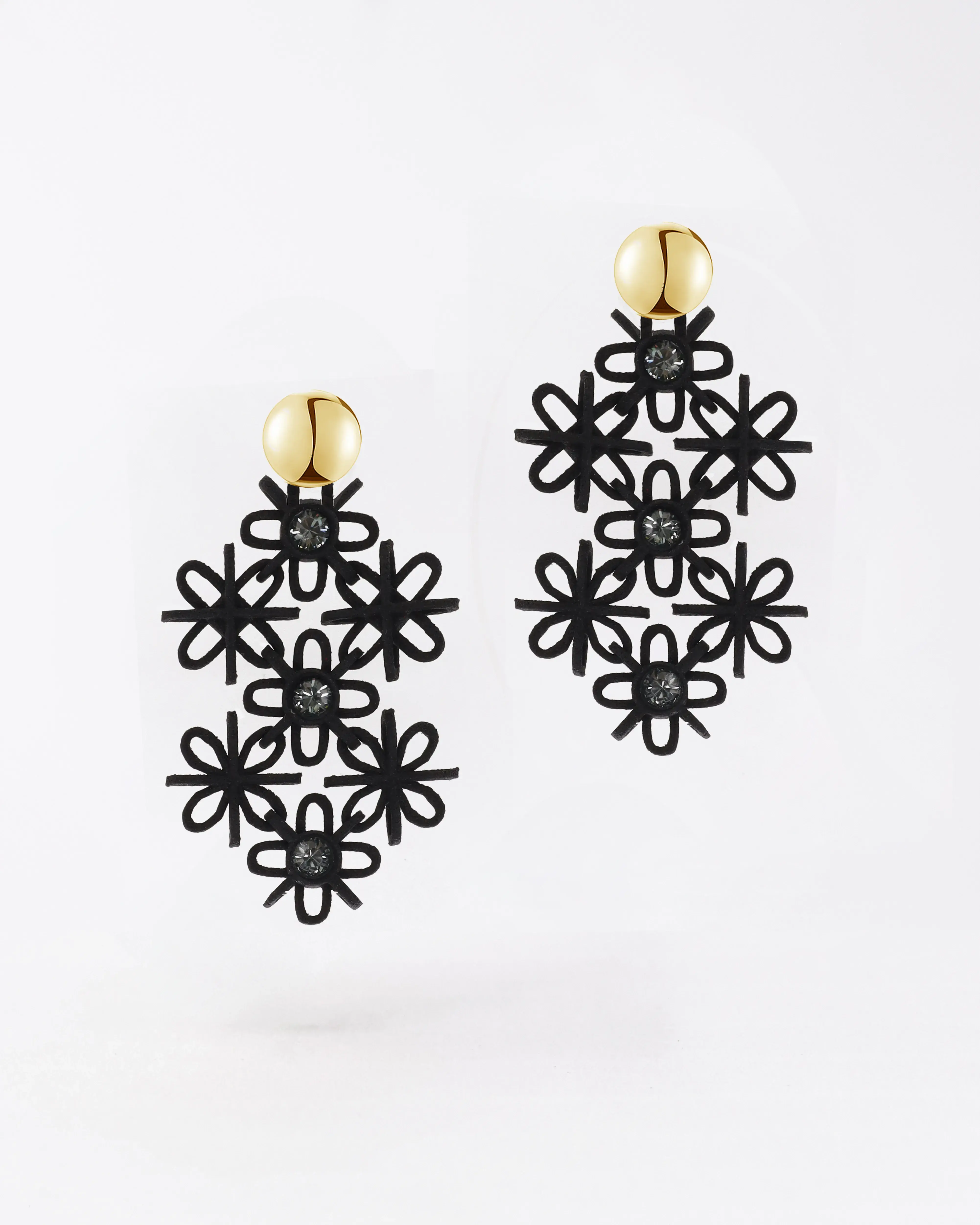 Boltenstern Fabnora Ohrringe LACE Onyx Black BY BLAHASCHMUCK WIEN
