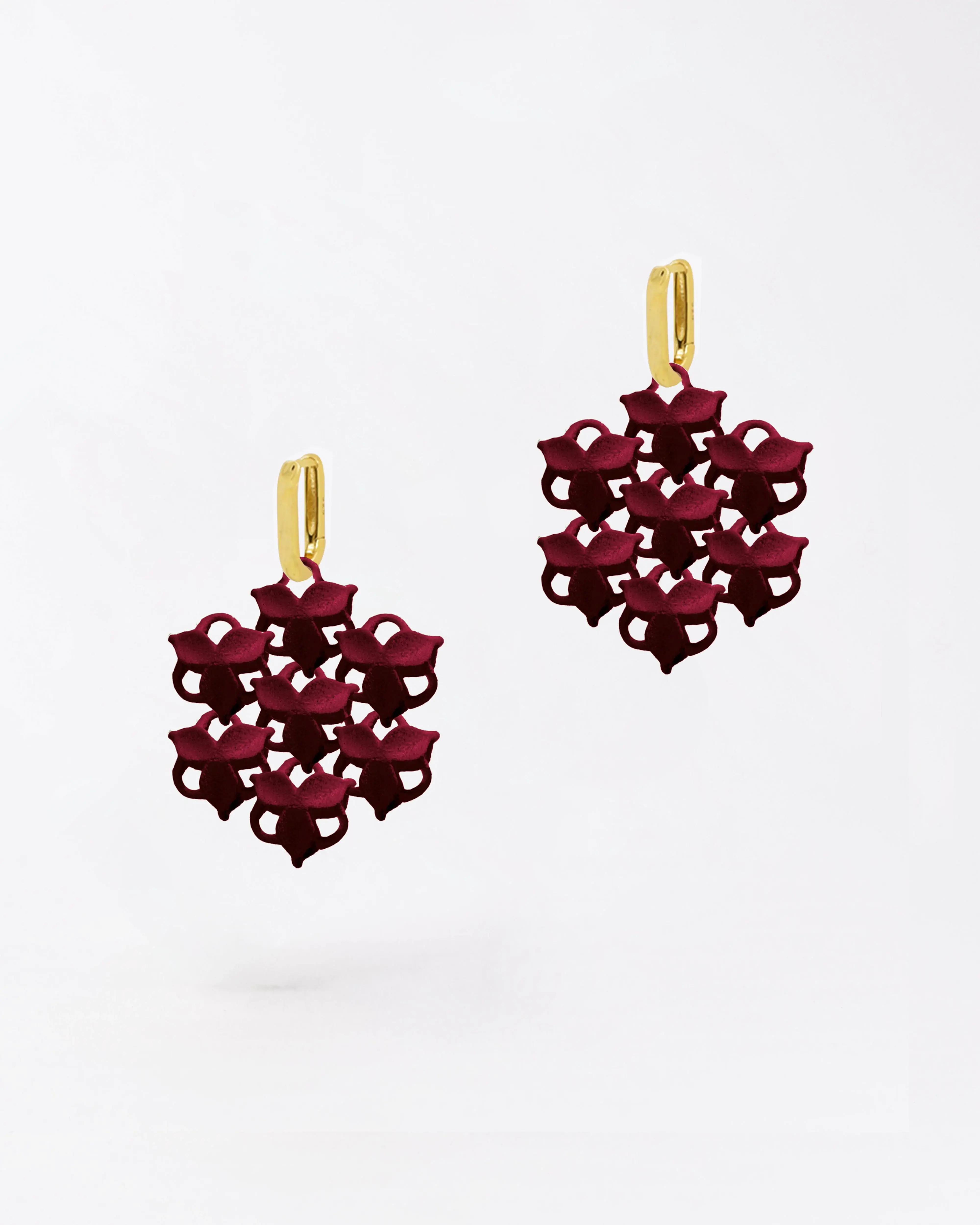 Boltenstern Fabnora Ohrringe Blossom Mini Bordeaux Red by BLAHASCHMUCK WIEN 1010