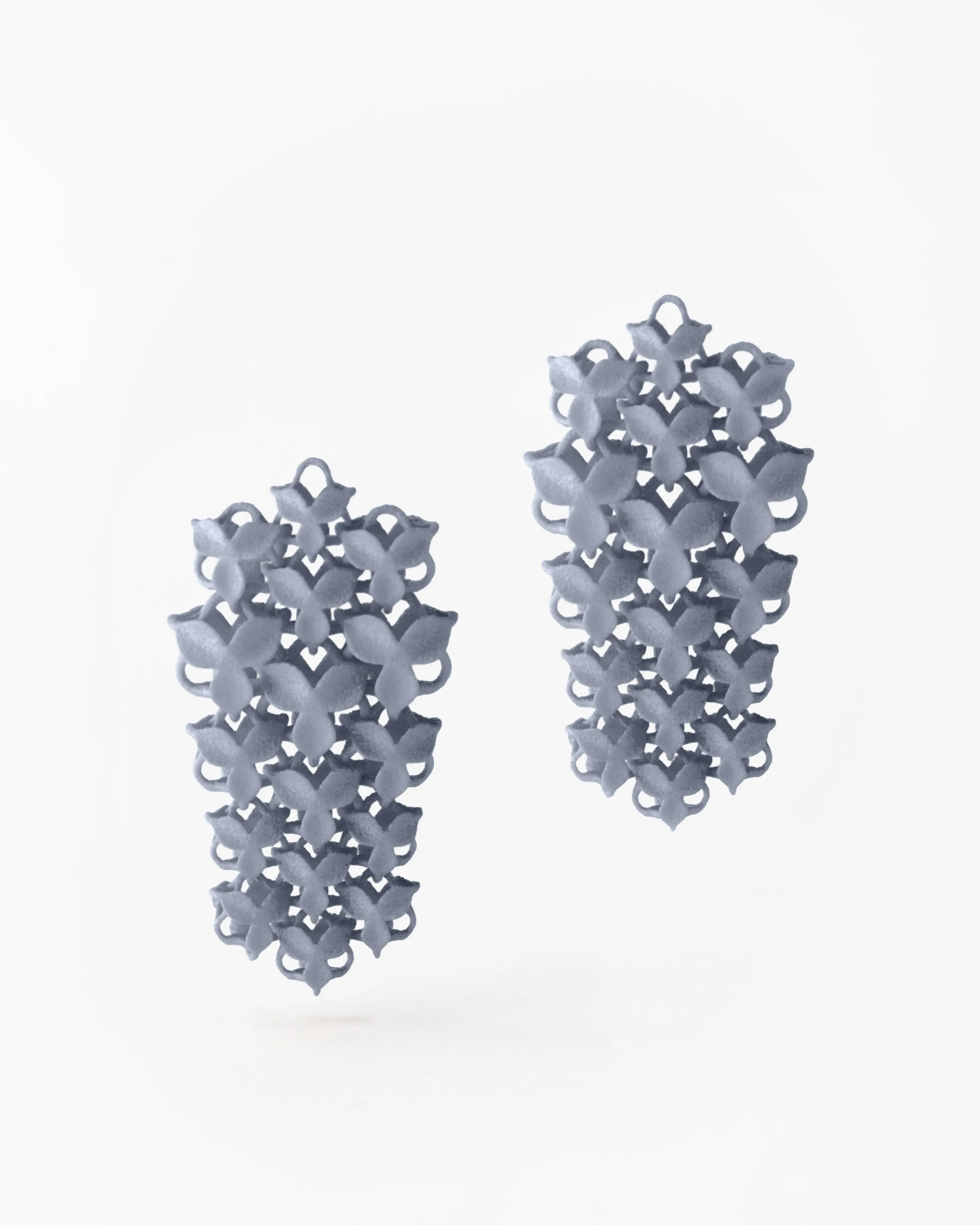 Boltenstern Fabnora Ohrringe Blossom Small Cool Grey by BLAHASCHMUCK WIEN