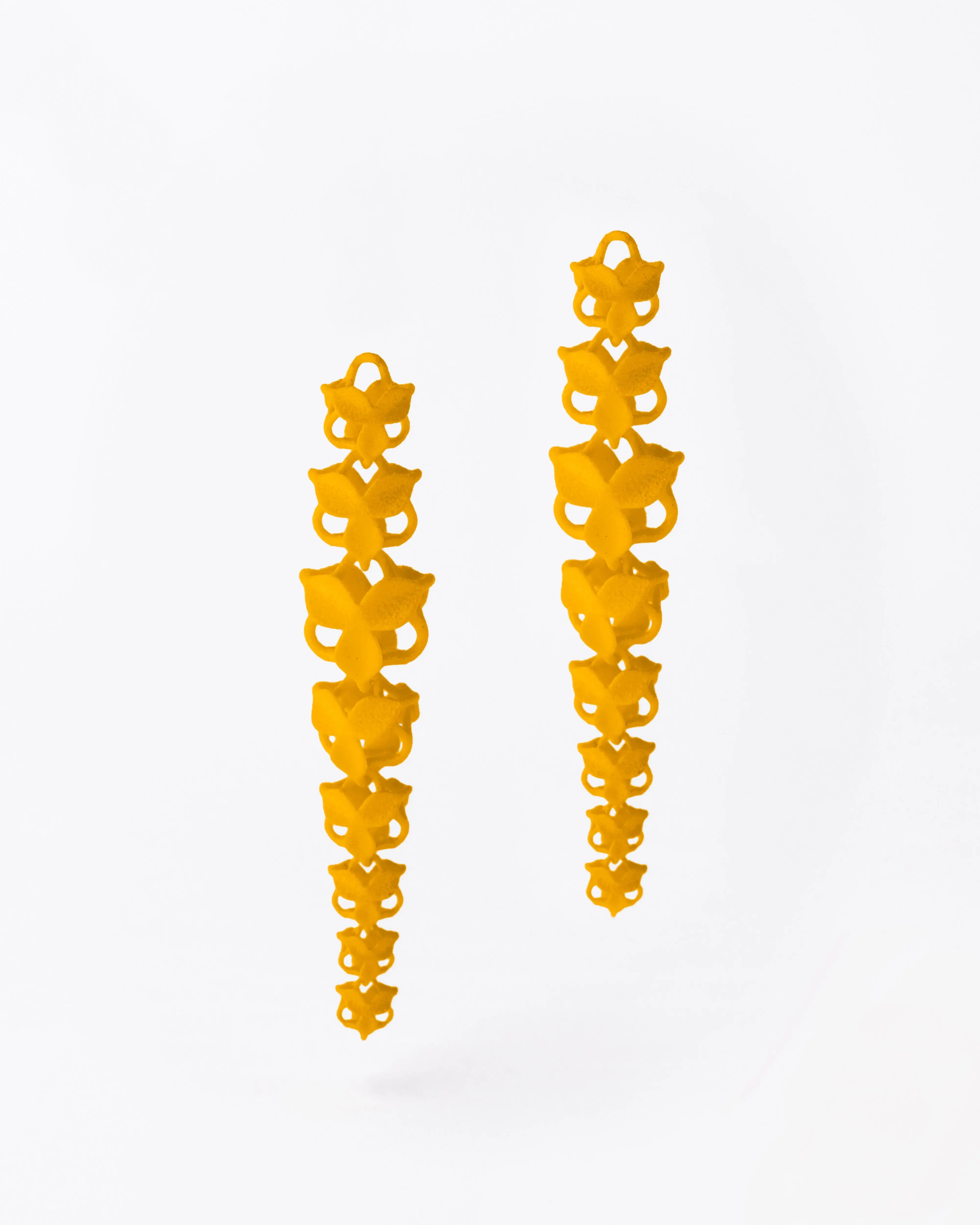 Boltenstern Fabnora Ohrringe Blossom Long Sunflower Yellow by BLAHASCHMUCK WIEN 1010