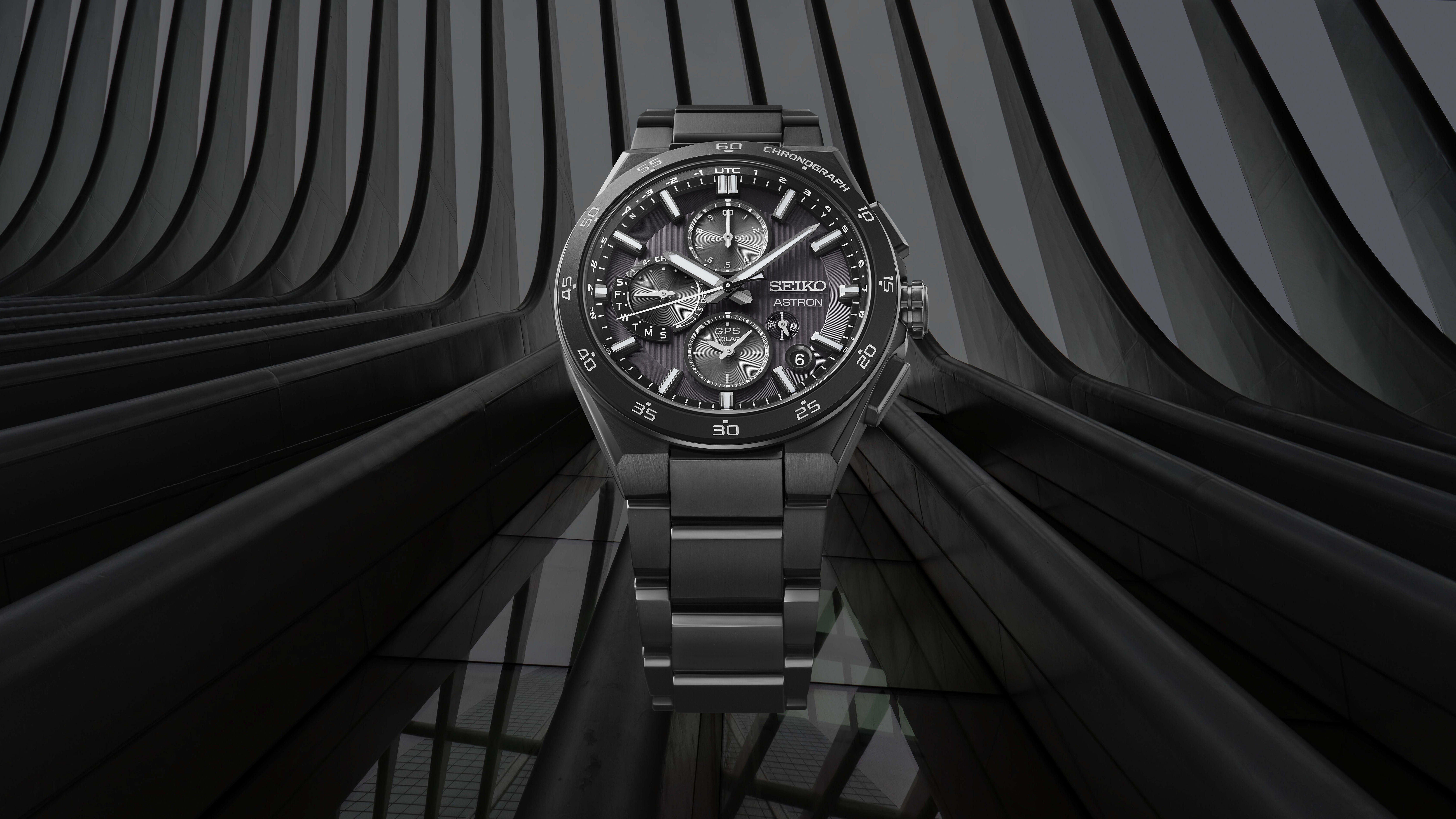 SSH155J1 | Dual Time Chronograph Ø 43 mm GPS Solar Schwarz Chrono