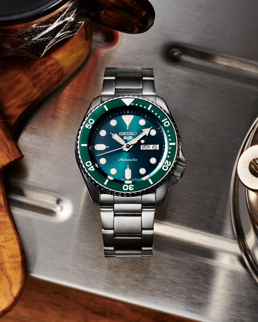 SEIKO Seiko 5 Sports SKX Series SRPD61K1