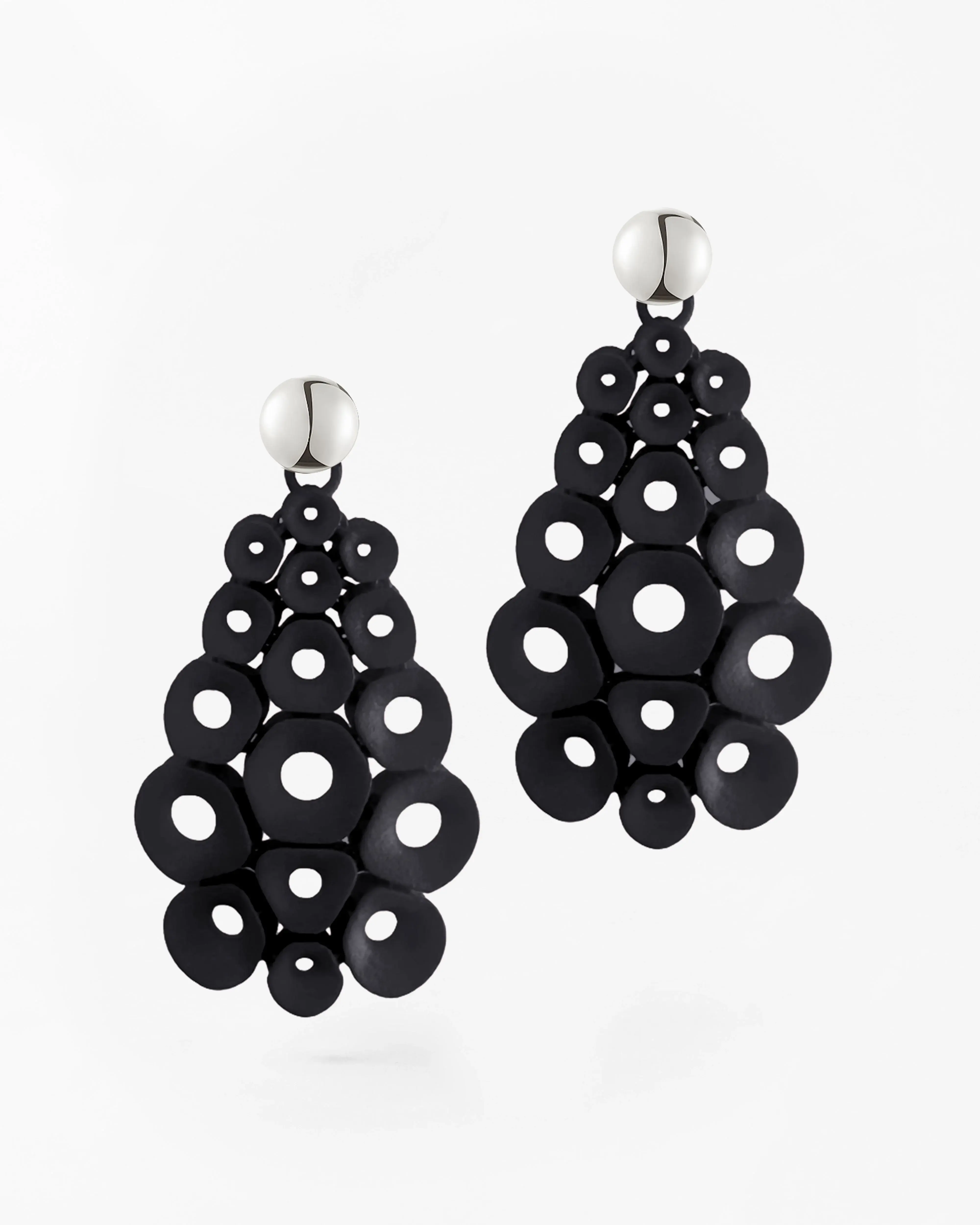Boltenstern Fabnora Ohrringe Coral  Onyx Black by BLAHASCHMUCK WIEN