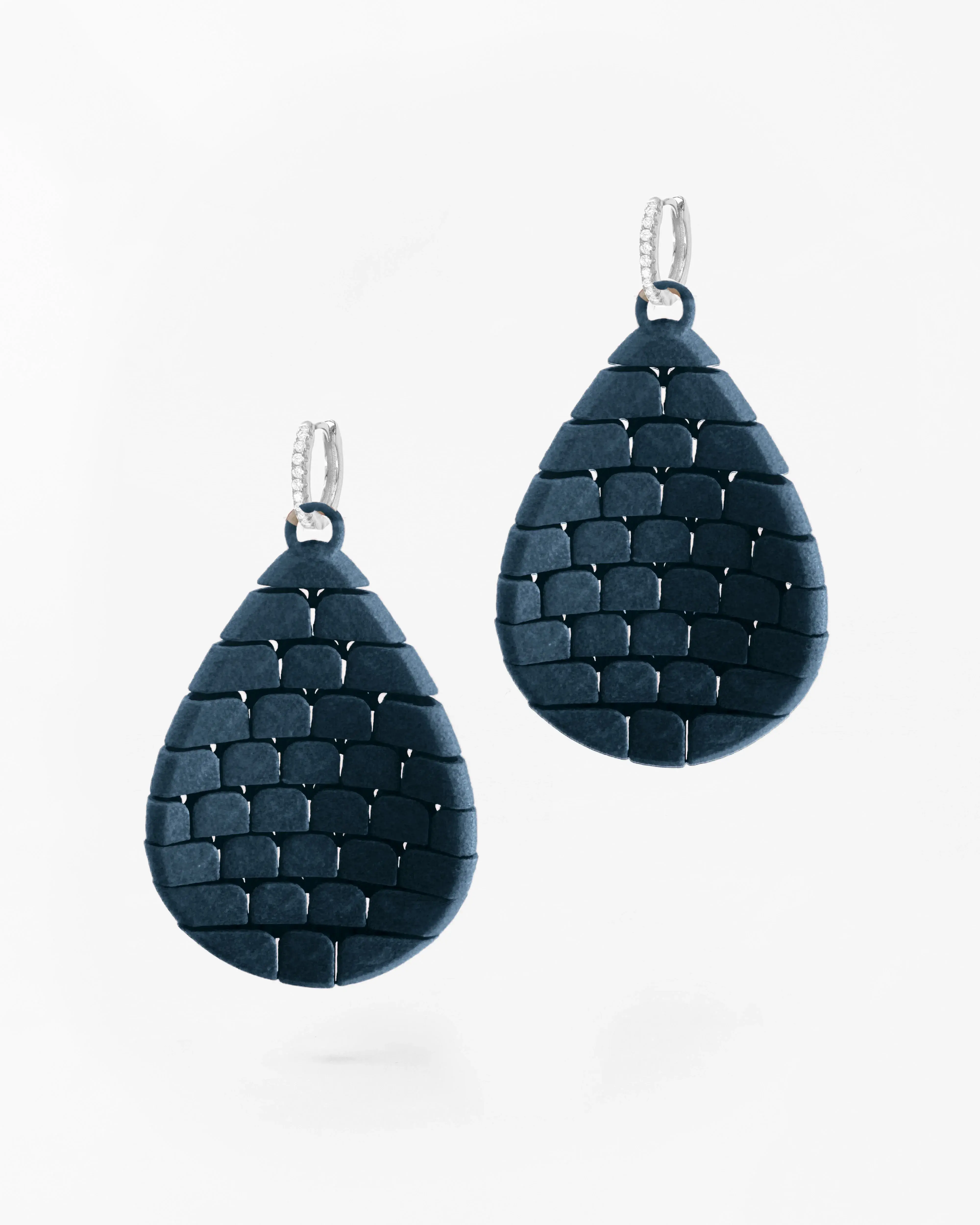 Boltenstern Fabnora Ohrringe Scala Midnight Blue by BLAHASCHMUCK WIEN